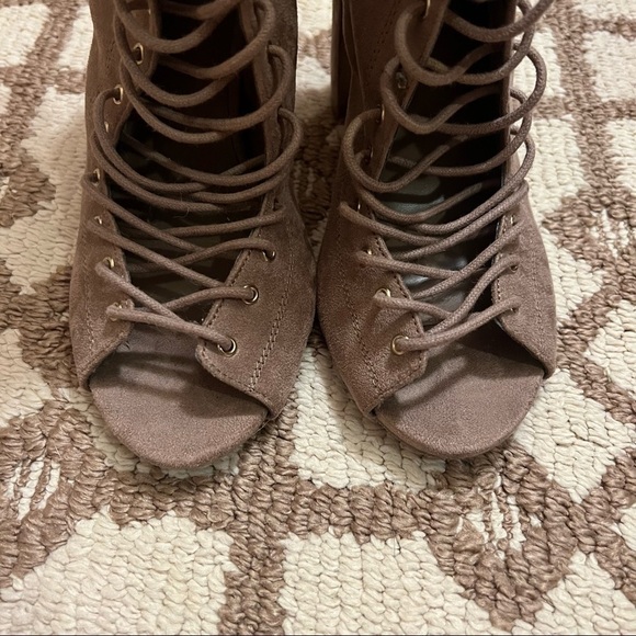 J Adams lace up heels - Picture 5 of 11